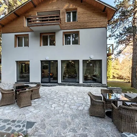 Chaletu беатрис *