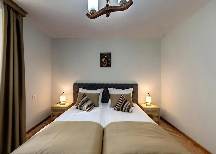 беатрис Разлог