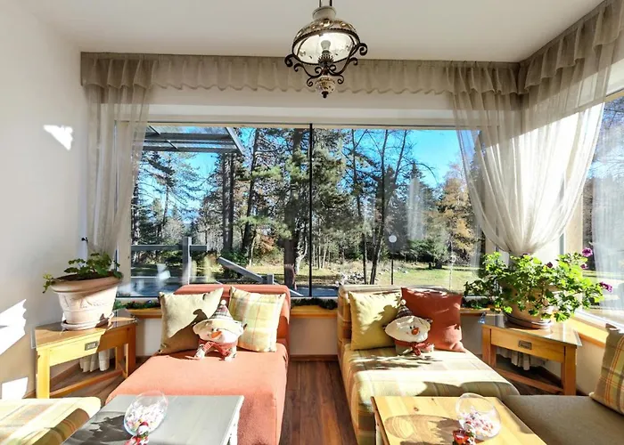 беатрис Шалета *